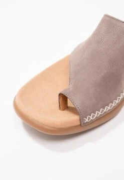 Gabor T-Bar Sandals - Fumo -Gabor Sales Store 0077b171263a4d7c8e33bec66f76674f