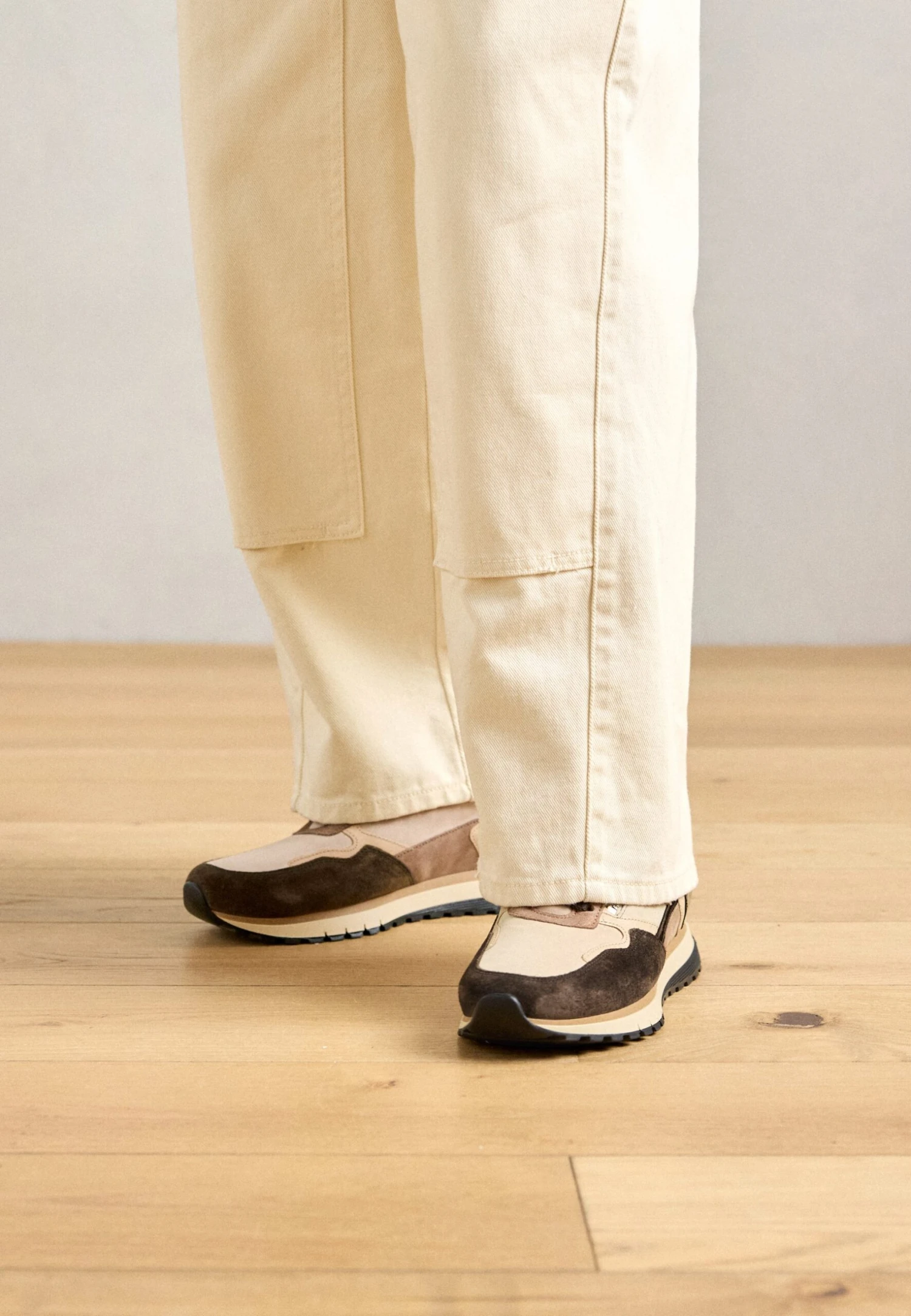 Gabor Comfort Trainers - Brown/gold-coloured 11 Gabor Comfort Trainers - Brown/gold-coloured - Image 9