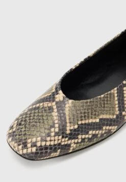 Gabor Ballet Pumps - Grün/schwarz -Gabor Sales Store 65252c021c4442a1914f195ac58f04ba