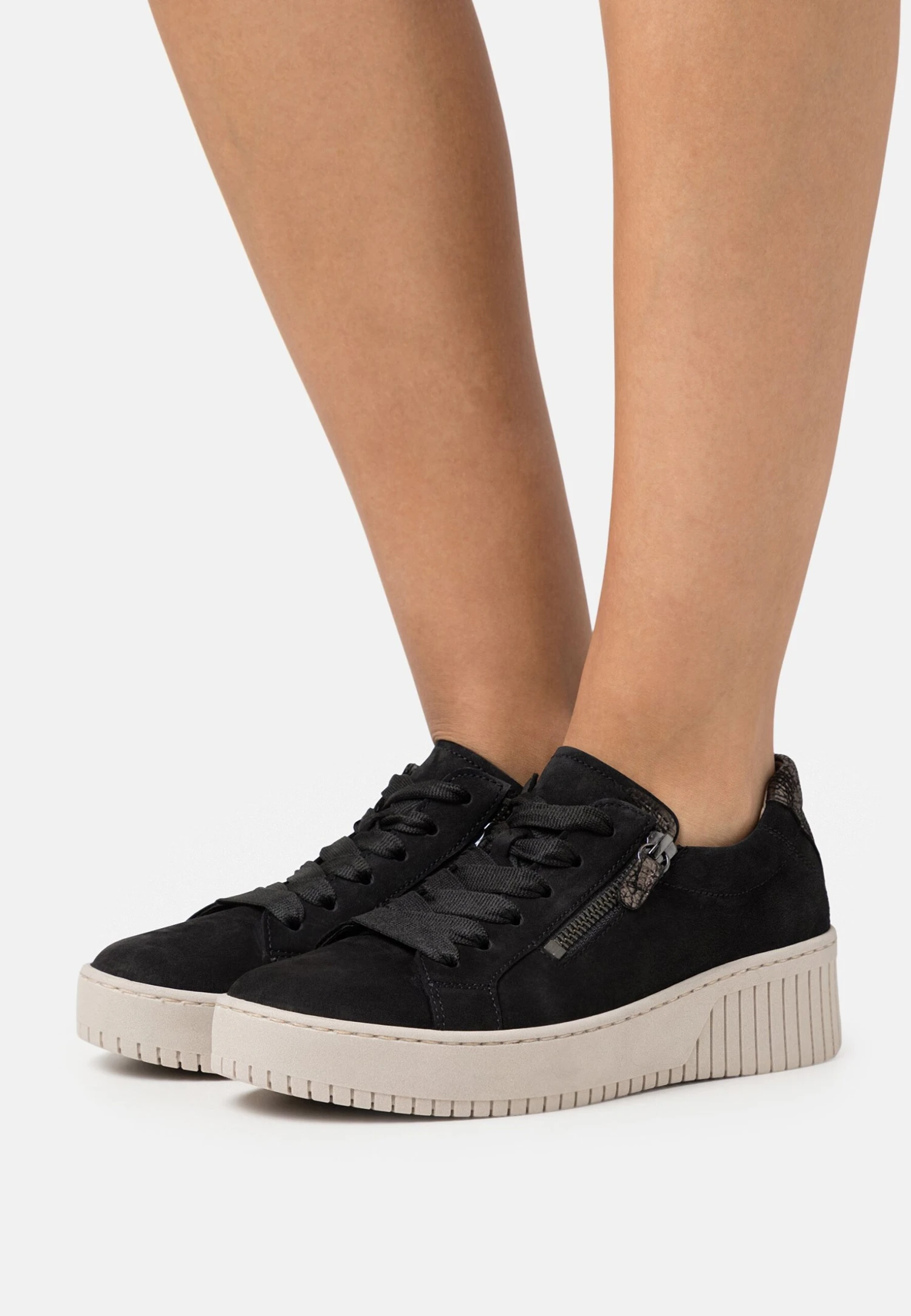 Gabor Trainers - Black 3 Gabor Trainers - Black