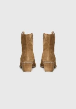 Gabor Comfort Cowboy/biker Ankle Boot - Lion -Gabor Sales Store 7b8887413f9a4f9d8cf1ff2bf2b1287d