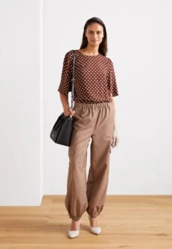 Gabor Classic Heels - Silver 13 Gabor Classic Heels - Silver -Gabor Sales Store 82a8472dd54f4f238725bab88a2d7b0e