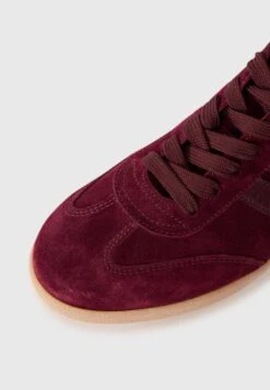 Gabor Trainers - Mulberry -Gabor Sales Store 82b7d66491fc4147a2bb40ffd513c93f