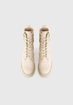 Gabor Comfort Lace-up Ankle Boots - Creme -Gabor Sales Store 8d1a0373f4574ae4bf72533396930cdc