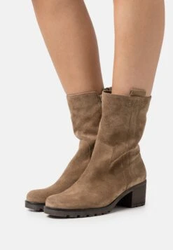 Gabor Comfort Winter Boots - Light Brown
