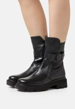 Gabor Comfort Platform Ankle Boots - Schwarz