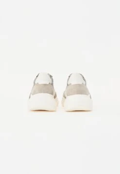 Gabor Trainers - Visone/fucile/latte 10 Gabor Trainers - Visone/fucile/latte -Gabor Sales Store b0f390e8f9df4a6ebcf6eee707013f82