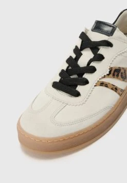 Gabor Comfort Trainers - White/natur/schwarz -Gabor Sales Store b9ad868381864064ba1ae0e103821a89