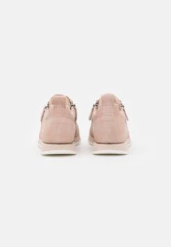 Gabor Trainers - Rouge -Gabor Sales Store f08ce917c4734c18b431ac480655633b