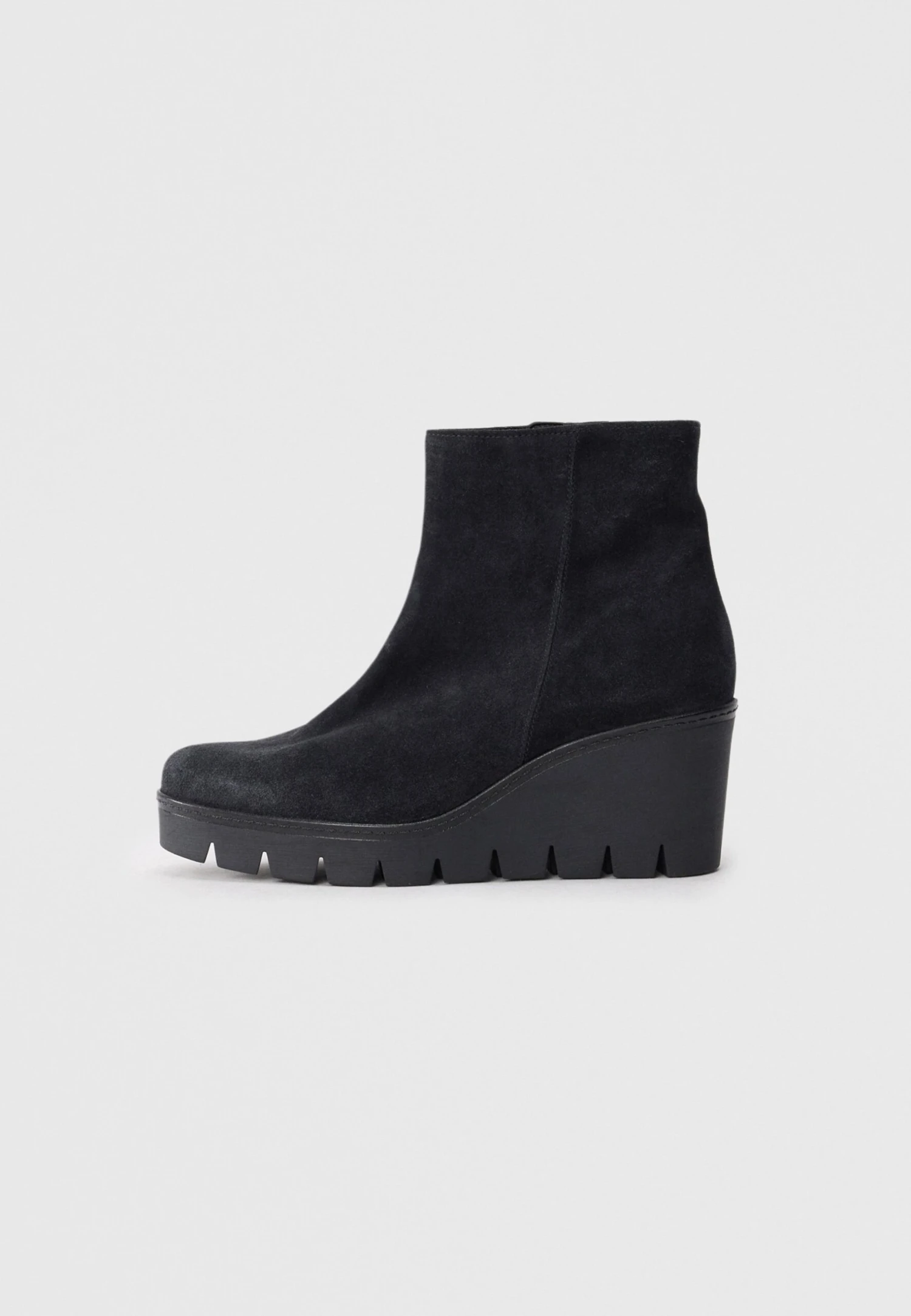 Gabor Wedge Ankle Boots - Pazifik 3 Gabor Wedge Ankle Boots - Pazifik