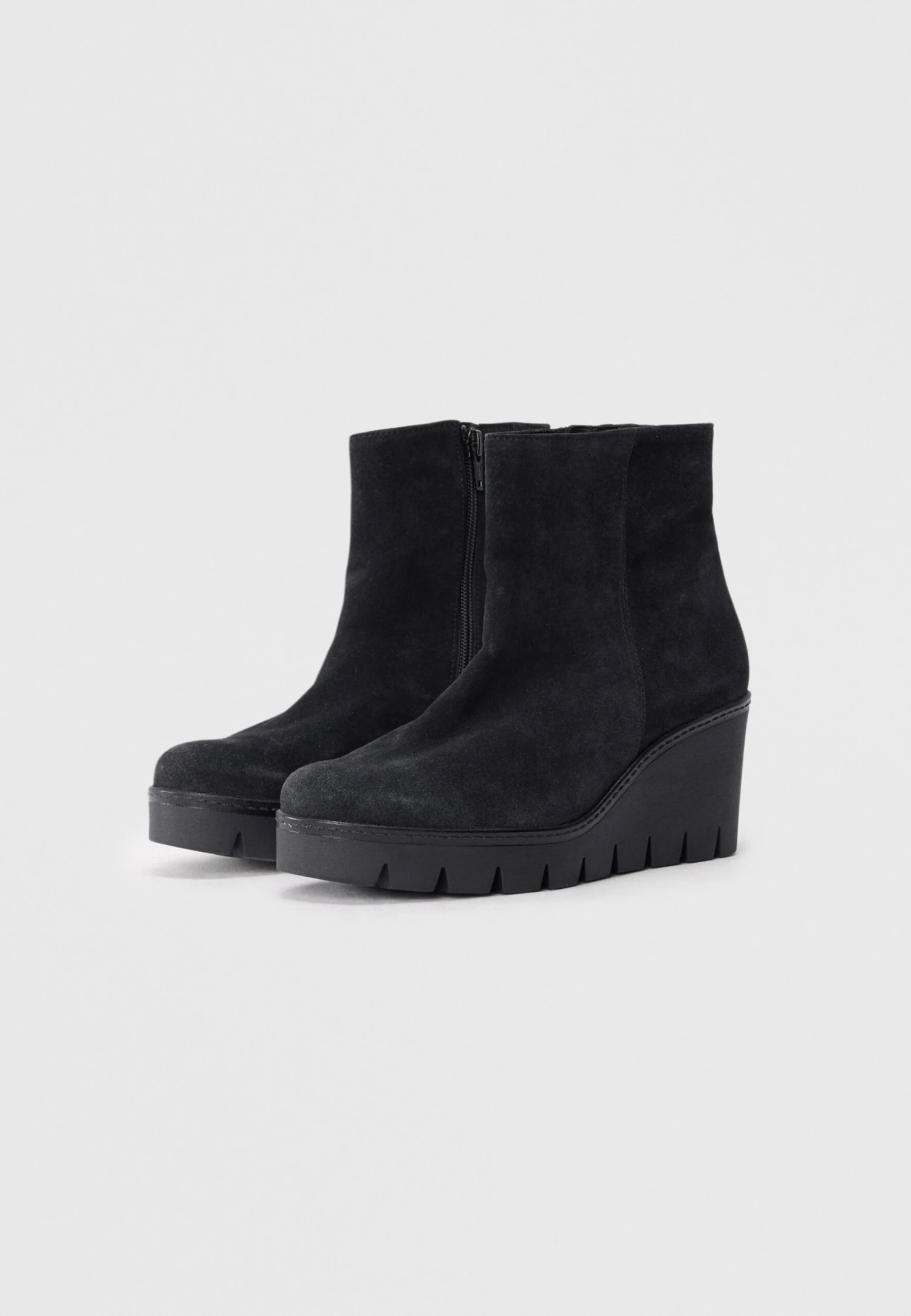 Gabor Wedge Ankle Boots - Pazifik 4 Gabor Wedge Ankle Boots - Pazifik - Image 2